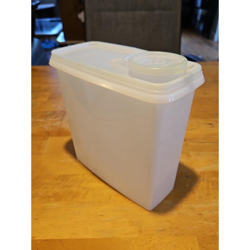 Vintage Tupperware #469 Rectangular Cereal Storage Container W Sheer Lid #470